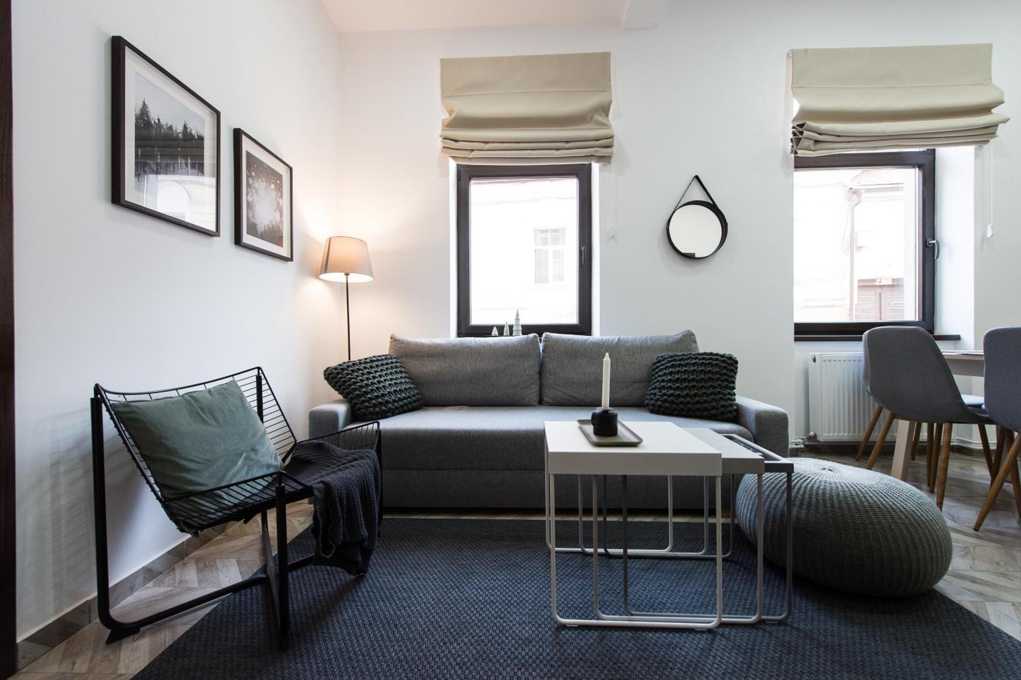 Charming Old Town Flat With Mountain View Διαμέρισμα Μπρασόβ Εξωτερικό φωτογραφία