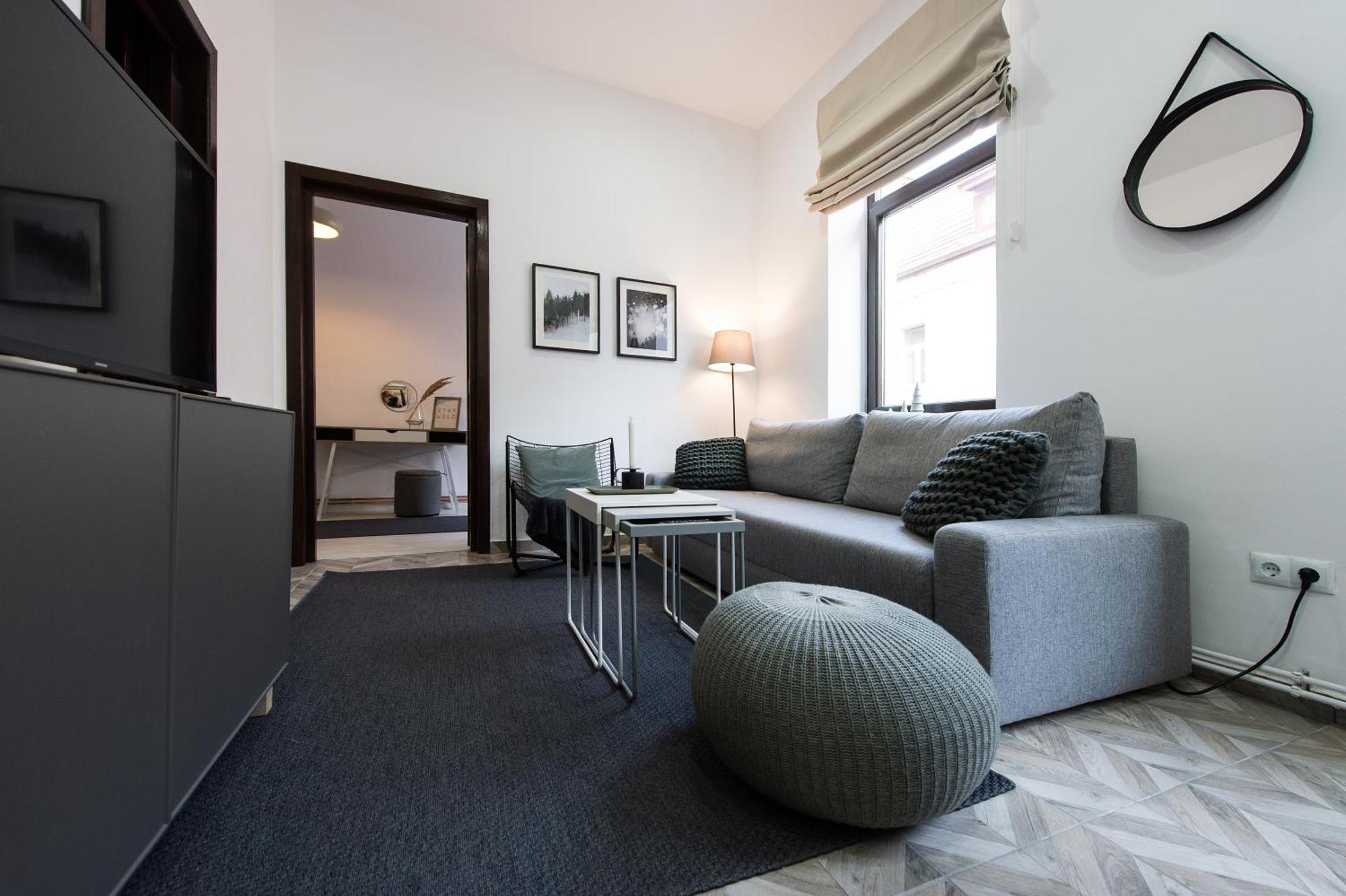 Charming Old Town Flat With Mountain View Διαμέρισμα Μπρασόβ Εξωτερικό φωτογραφία