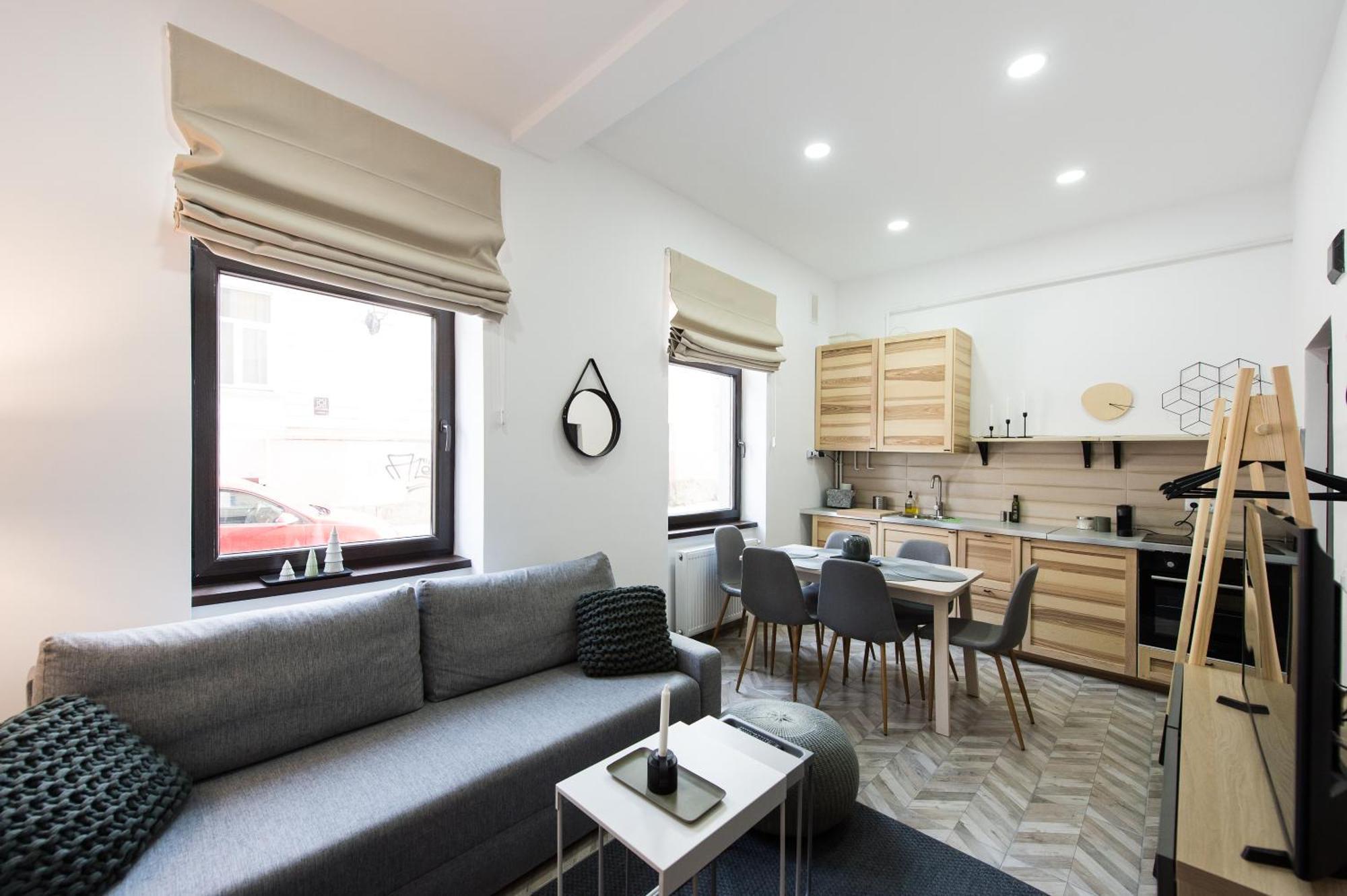 Charming Old Town Flat With Mountain View Διαμέρισμα Μπρασόβ Εξωτερικό φωτογραφία