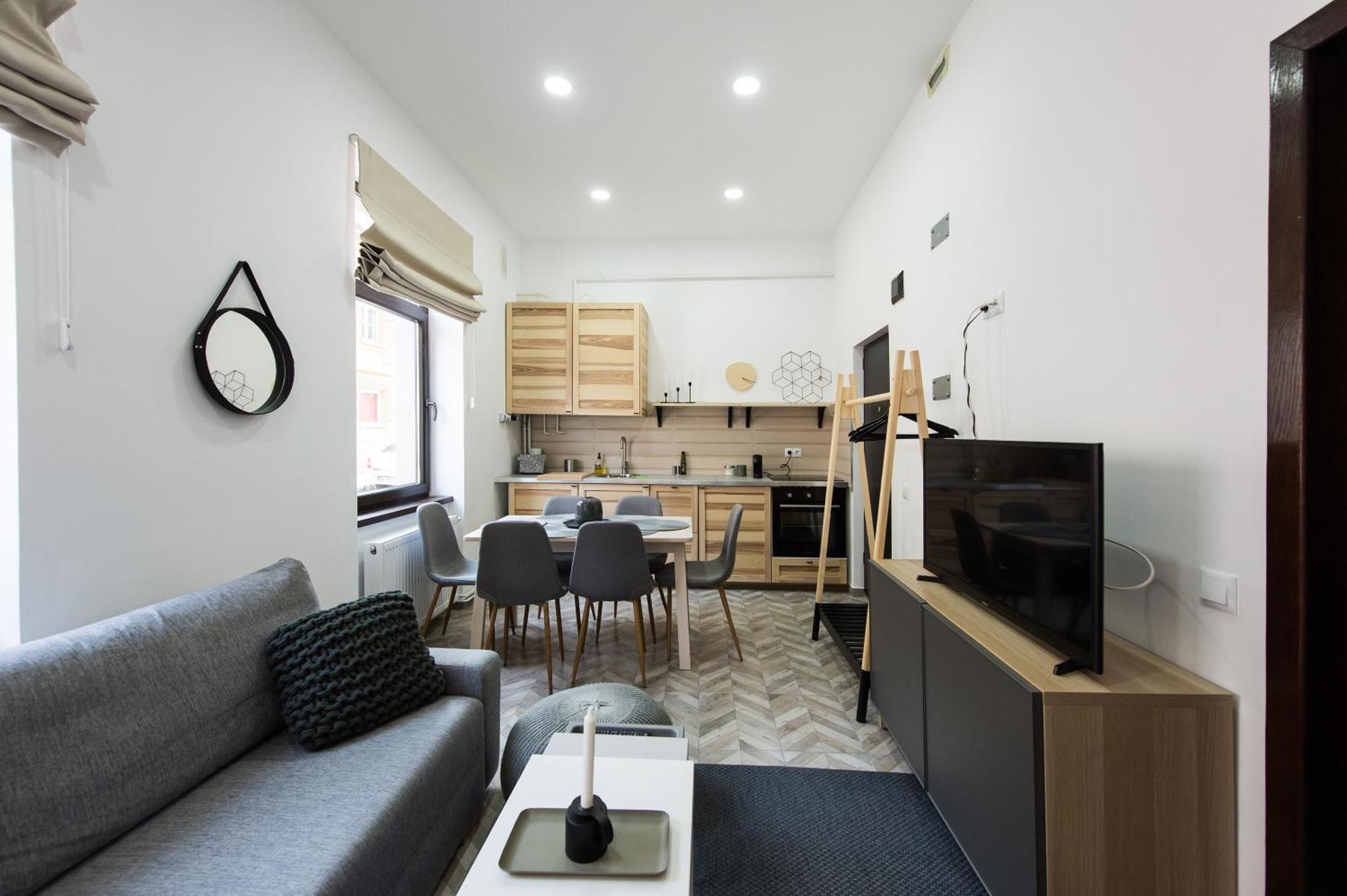 Charming Old Town Flat With Mountain View Διαμέρισμα Μπρασόβ Εξωτερικό φωτογραφία